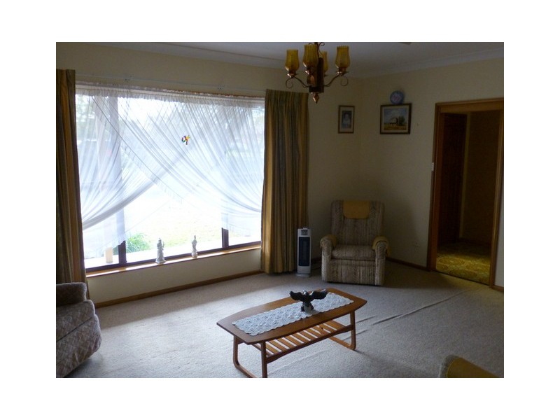 51 Brolgan Road, Parkes NSW 2870