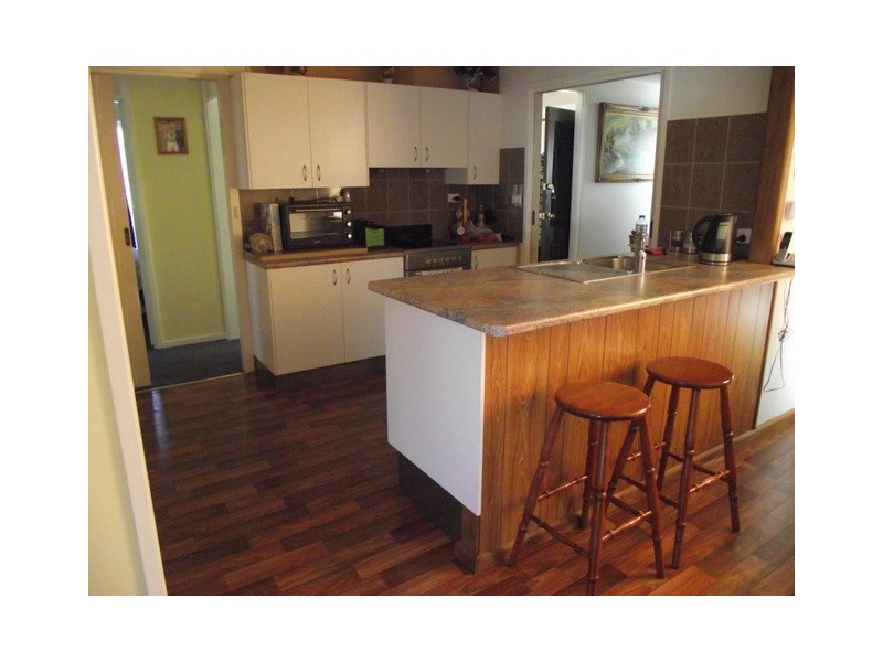 5 Westcott Crescent, Parkes NSW 2870