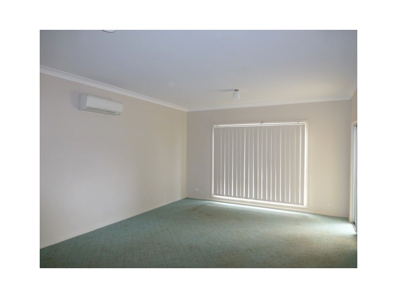 26 Webb Street, Parkes NSW 2870