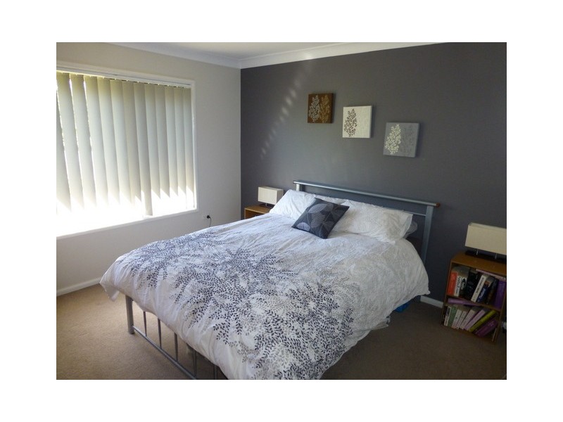 11 Hodges Street, Parkes NSW 2870