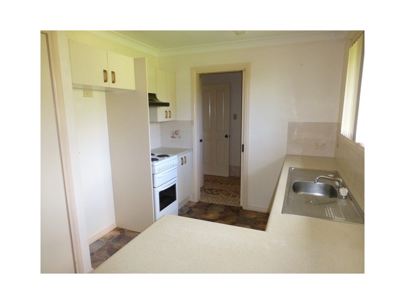 5 Hazelbank Avenue, Parkes NSW 2870