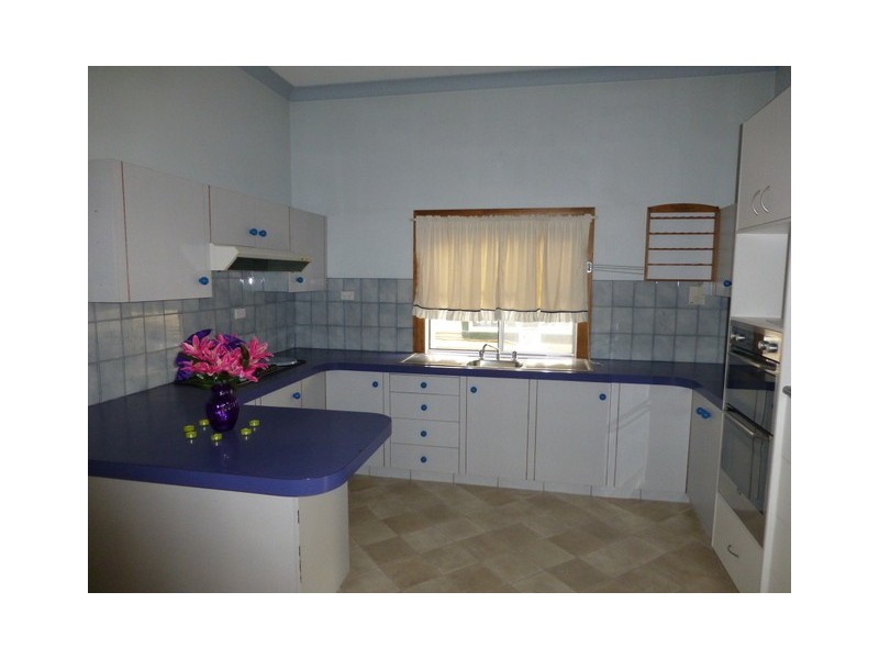 28 May Street, Parkes NSW 2870