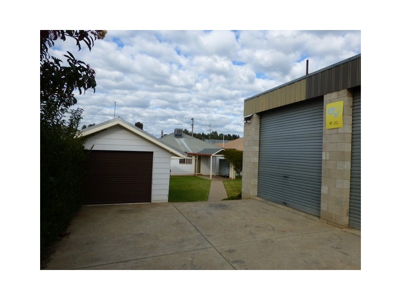 28 May Street, Parkes NSW 2870