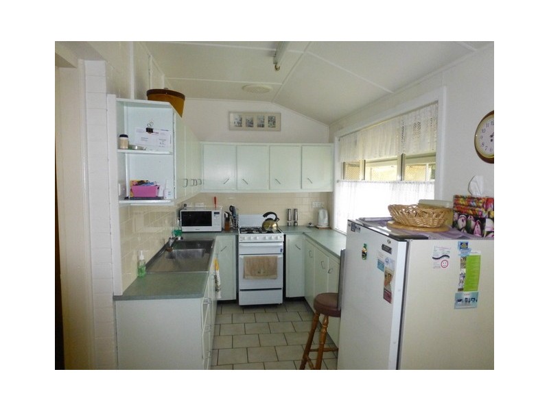 42 Bushman Street, Parkes NSW 2870