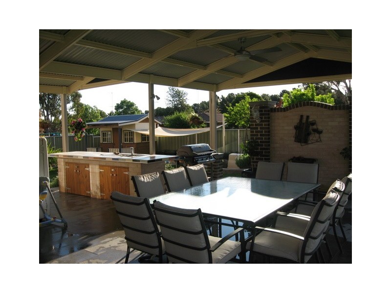 14 Glengowrie Close, Parkes NSW 2870