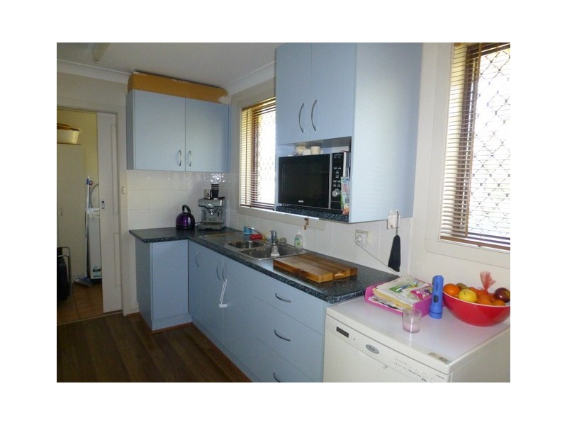 12 Lawson Street, Parkes NSW 2870