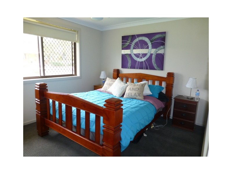12 Lawson Street, Parkes NSW 2870
