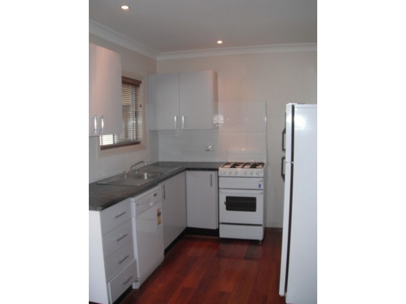 63 Woodward Street, Parkes NSW 2870