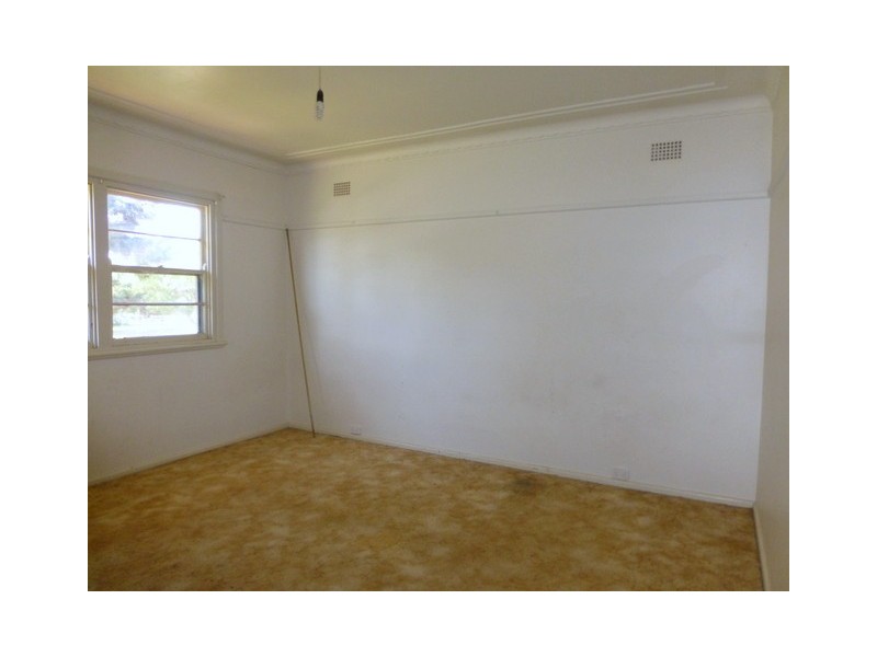 48 Close Street, Parkes NSW 2870