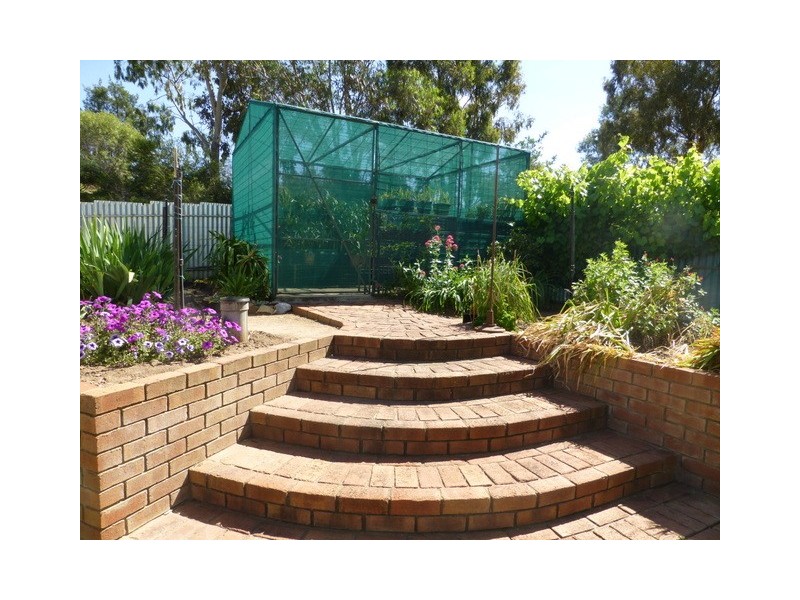 24 Wentworth Street, Parkes NSW 2870