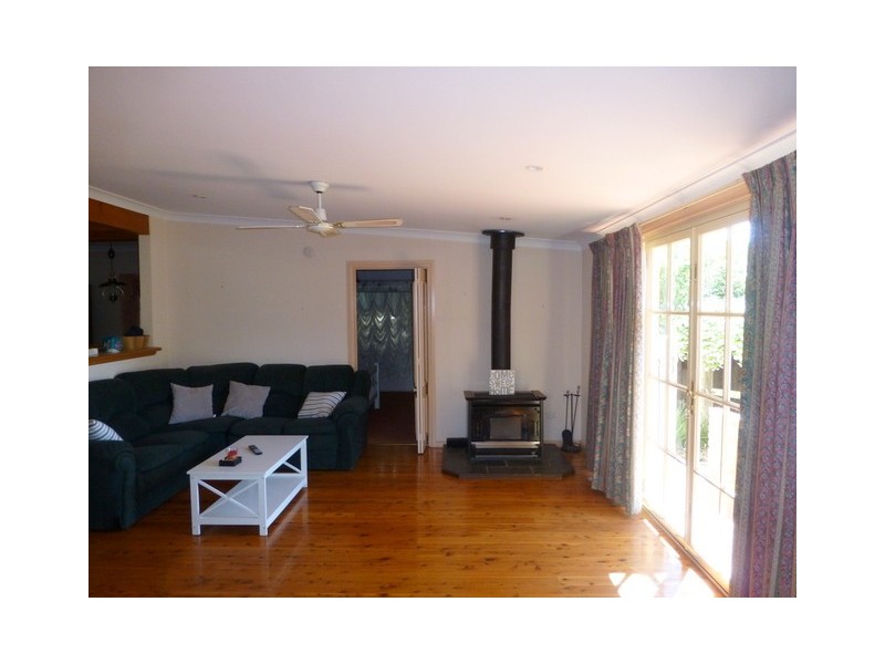 6 Dugga Street, Peak Hill NSW 2869