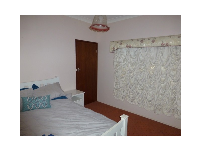 6 Dugga Street, Peak Hill NSW 2869