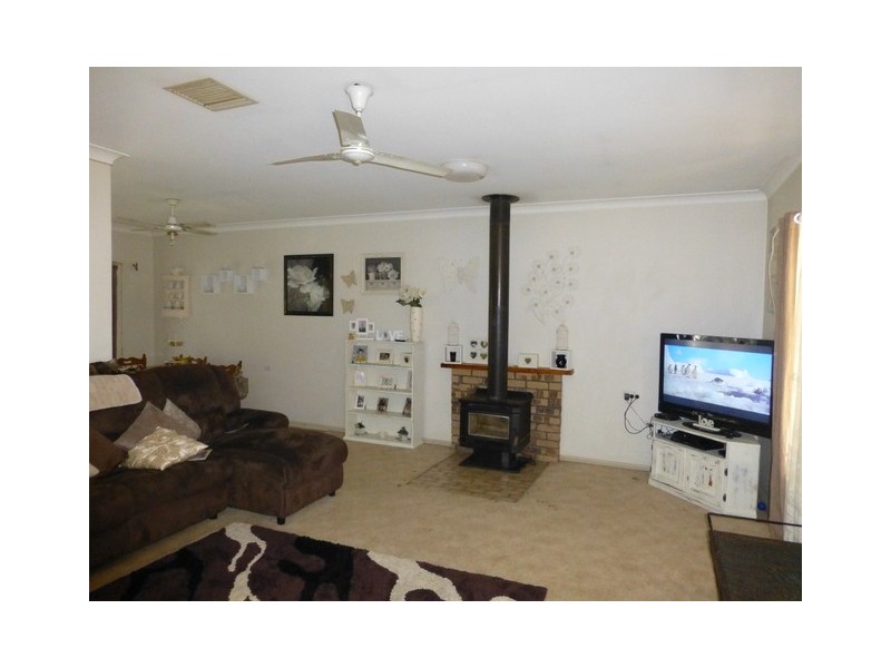 14 Paterson Street, Parkes NSW 2870
