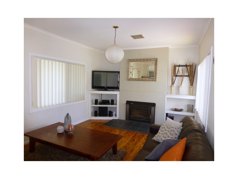 49 Rose Street, Parkes NSW 2870