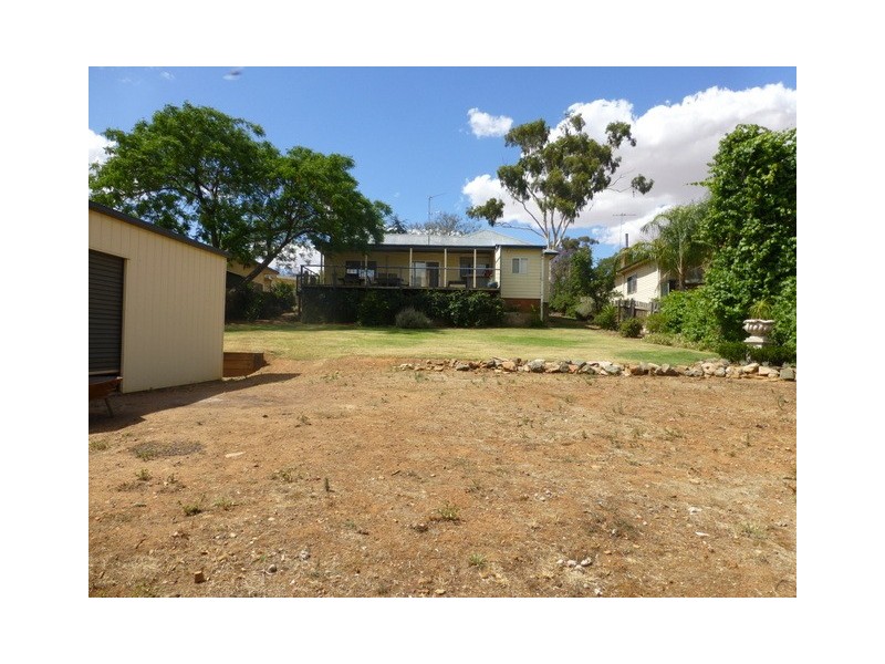 49 Rose Street, Parkes NSW 2870
