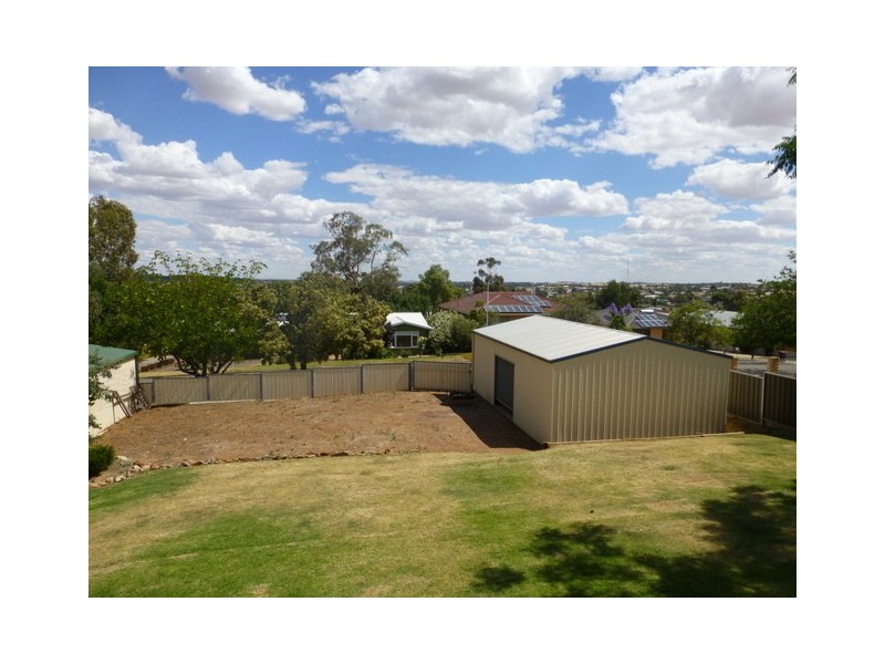 49 Rose Street, Parkes NSW 2870