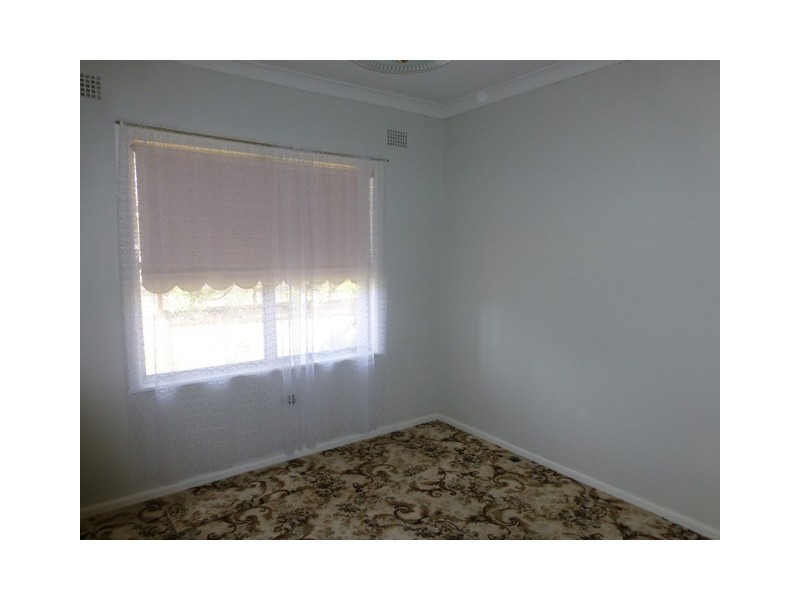 37 Mitchell Street, Parkes NSW 2870