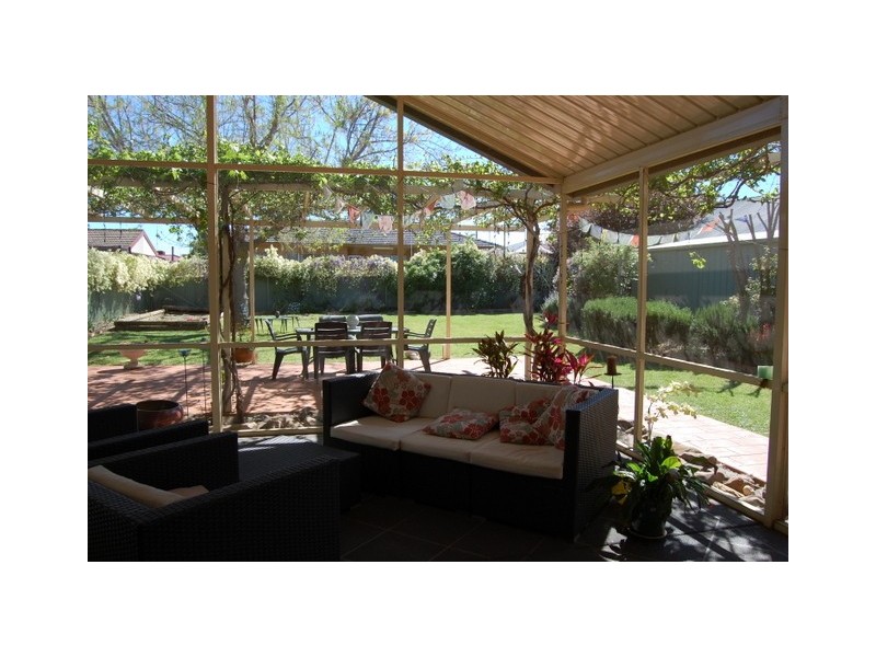 32 Cecile Street, Parkes NSW 2870