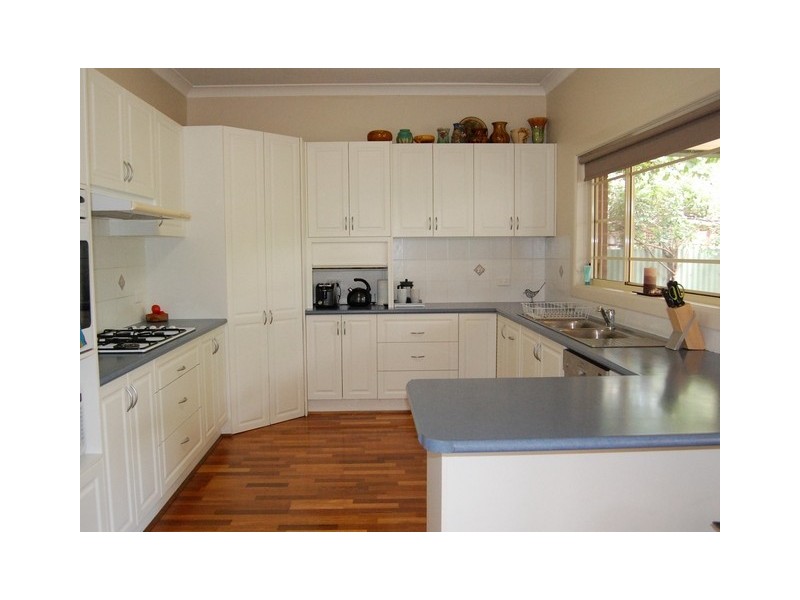 32 Cecile Street, Parkes NSW 2870