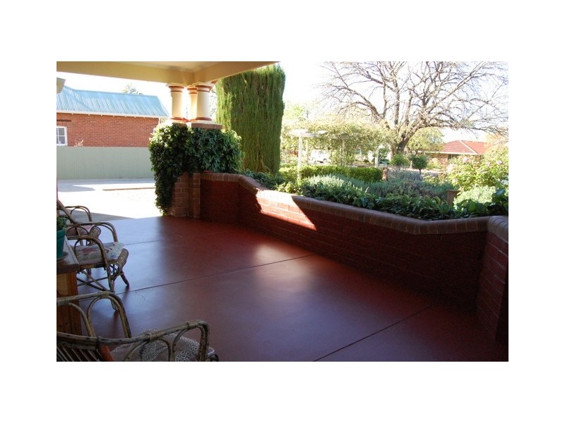 32 Cecile Street, Parkes NSW 2870