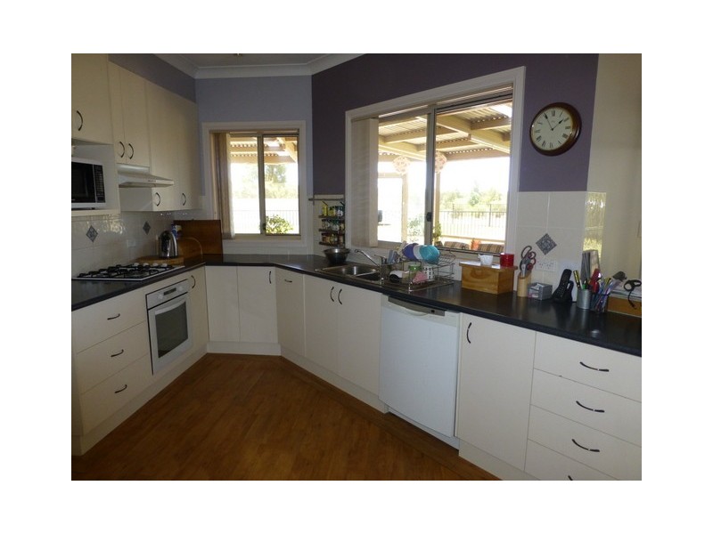 38 Birch Road, Parkes NSW 2870