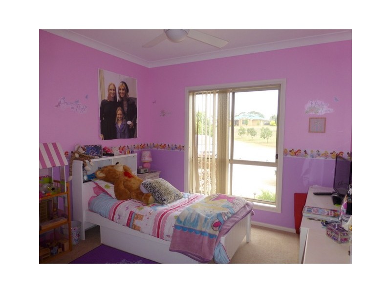 38 Birch Road, Parkes NSW 2870