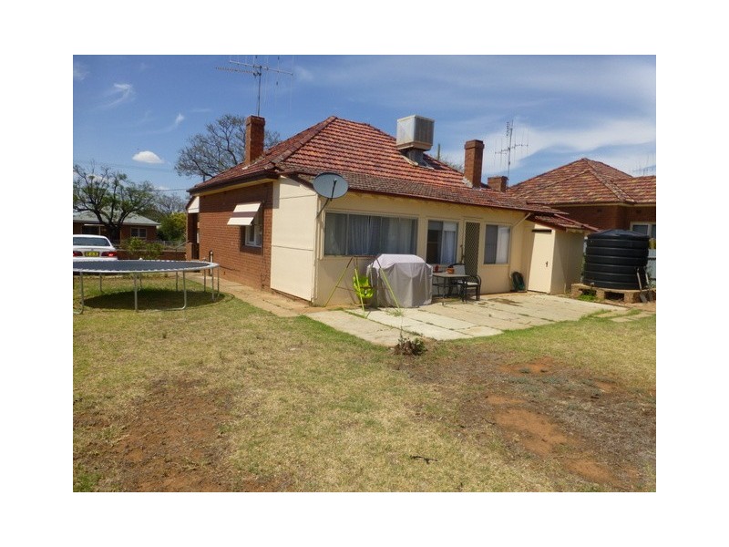 66 Mitchell Street, Parkes NSW 2870