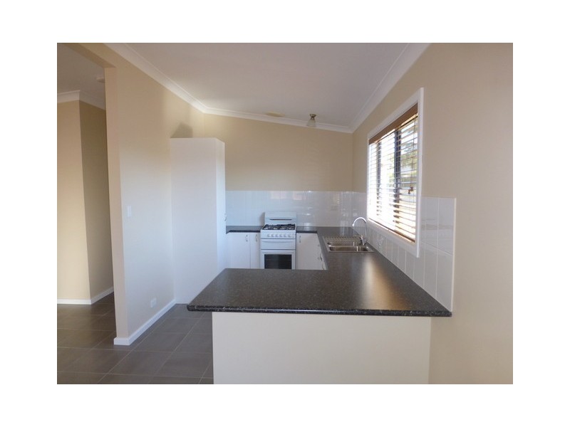 14 Miller Street, Parkes NSW 2870