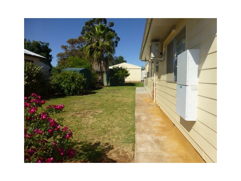 101 Warrah St, Peak Hill NSW 2869