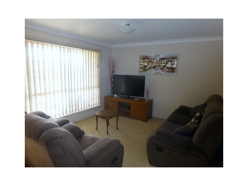 5 Vaucluse Place, Parkes NSW 2870