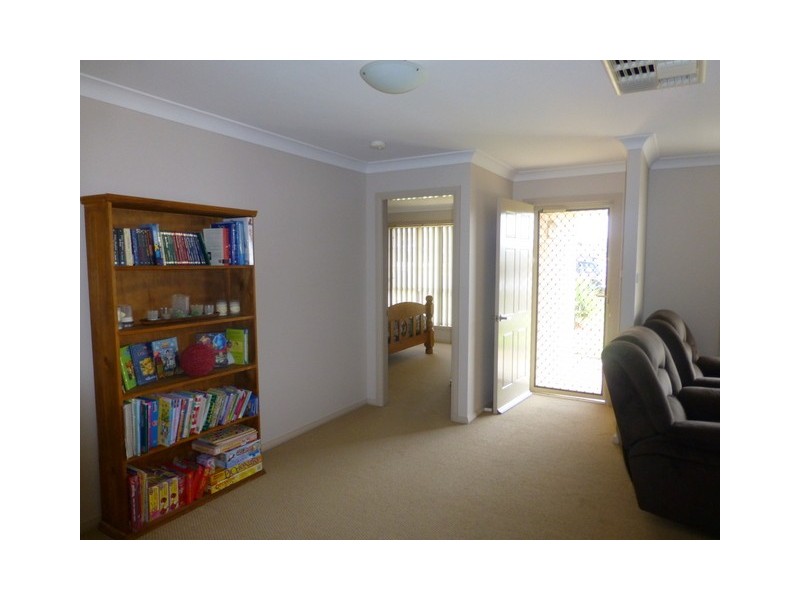 5 Vaucluse Place, Parkes NSW 2870