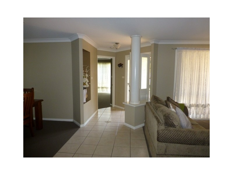 13 Webb Street, Parkes NSW 2870
