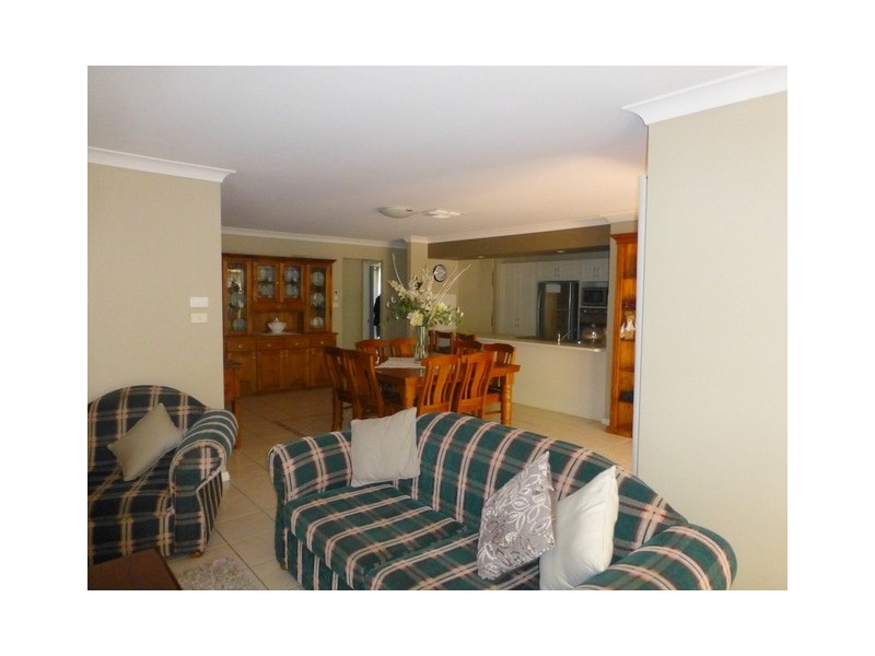 13 Webb Street, Parkes NSW 2870