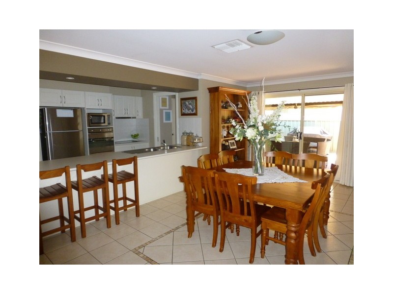 13 Webb Street, Parkes NSW 2870