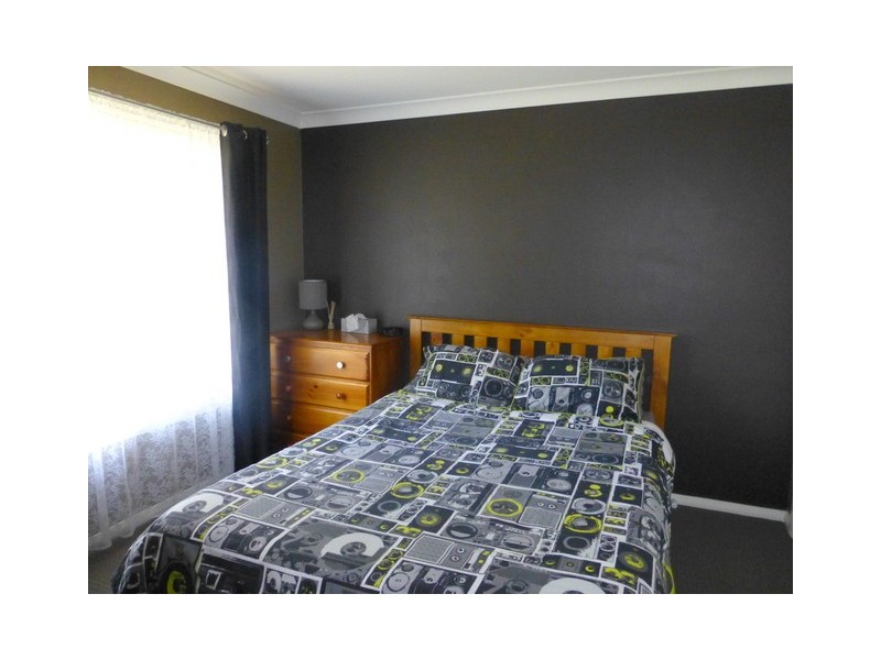 13 Webb Street, Parkes NSW 2870