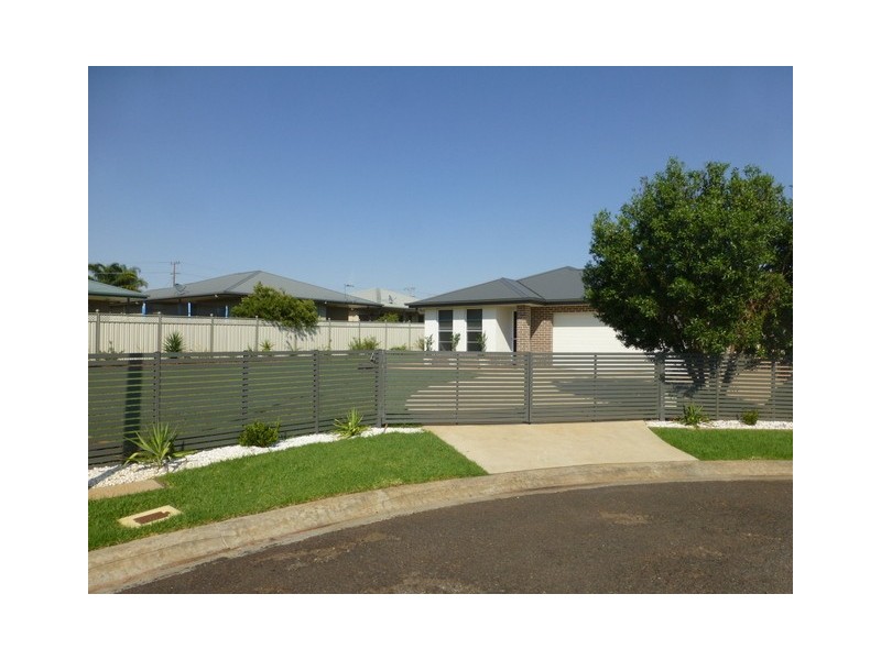 4 Marie Rose Close, Parkes NSW 2870
