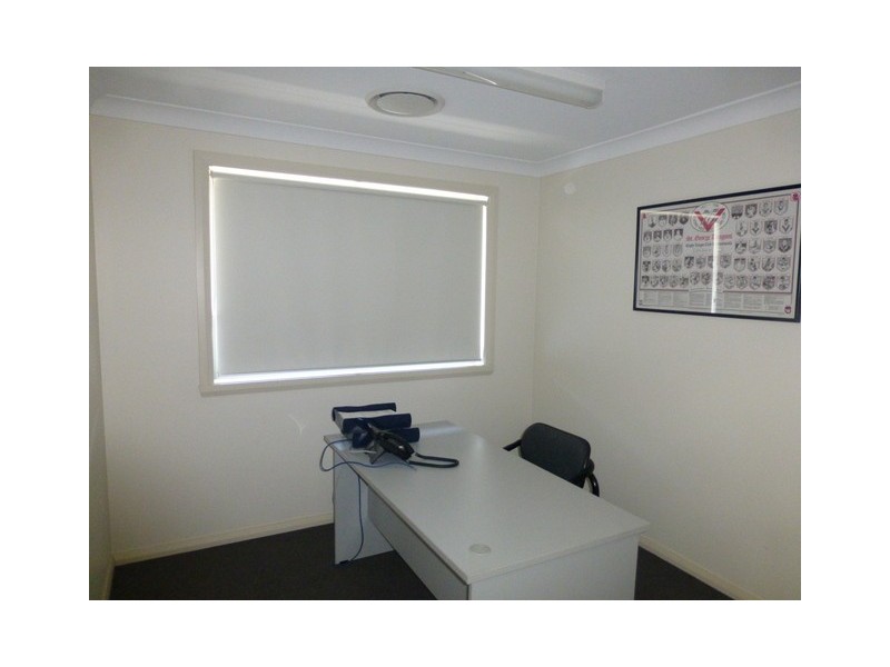 34 Boyd Circuit, Parkes NSW 2870