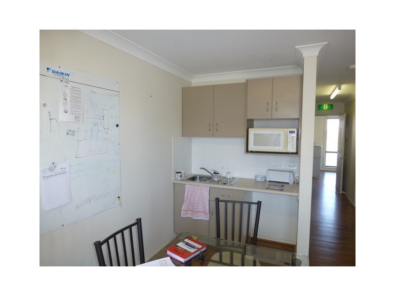 34 Boyd Circuit, Parkes NSW 2870