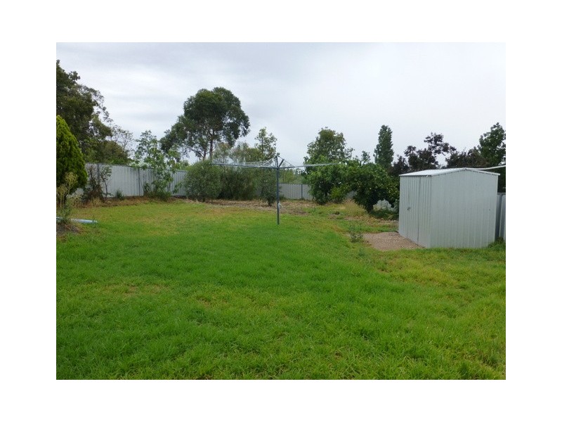 9 Kendall Street, Parkes NSW 2870
