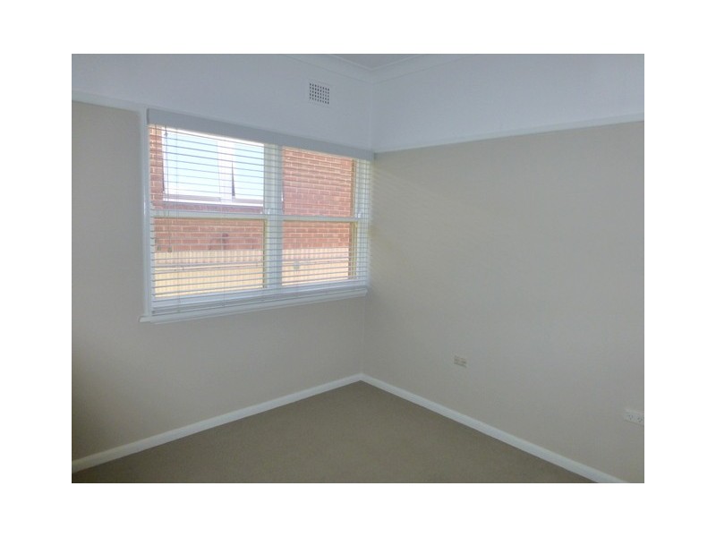 17 East Street, Parkes NSW 2870