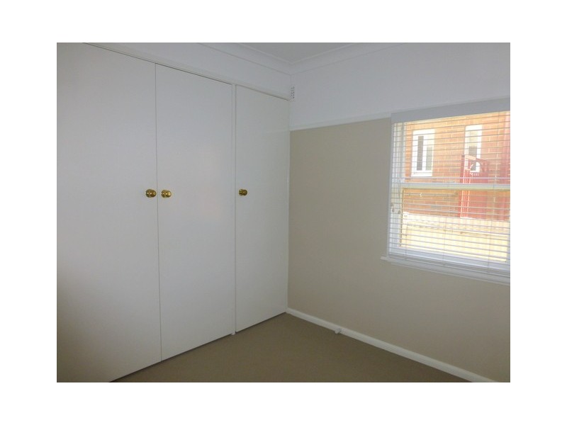 17 East Street, Parkes NSW 2870