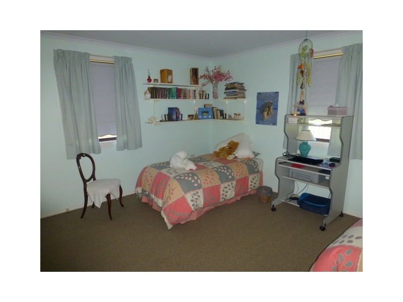 6 Coronation Avenue, Parkes NSW 2870