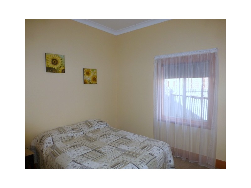 65 Hill Street, Parkes NSW 2870