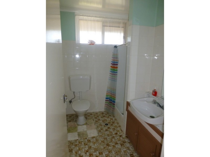 65 Hill Street, Parkes NSW 2870