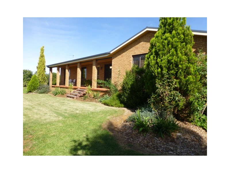 14 Parkesborough Road, Parkes NSW 2870