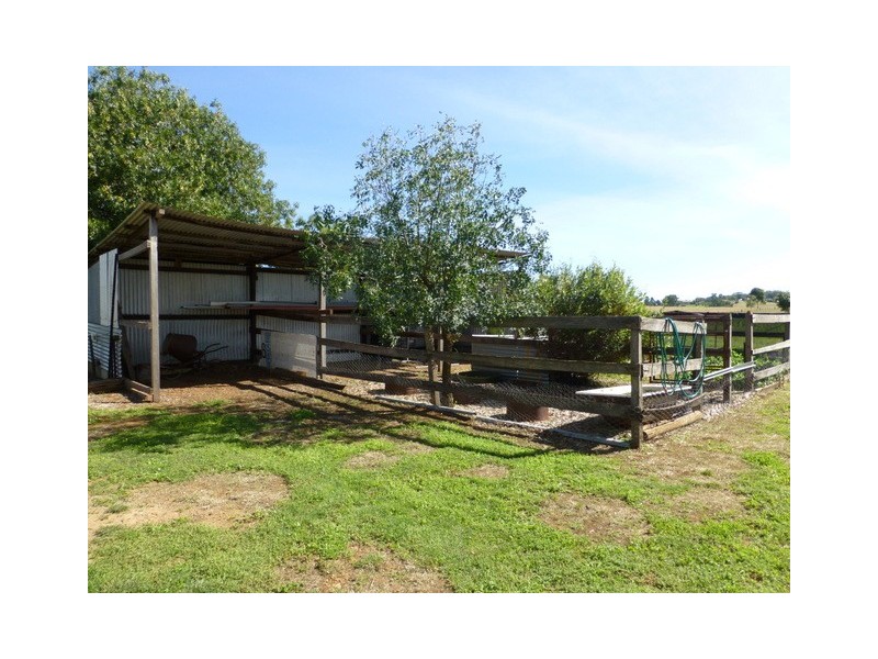 14 Parkesborough Road, Parkes NSW 2870