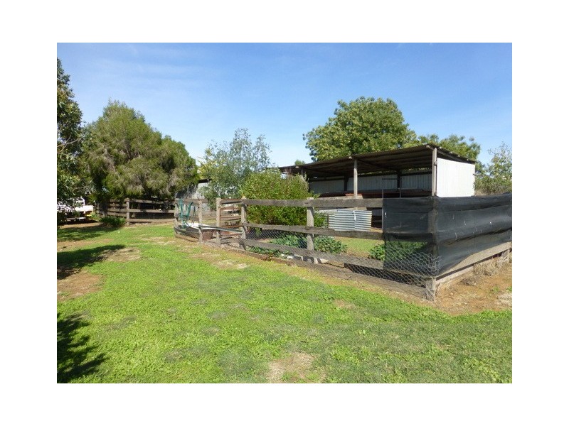 14 Parkesborough Road, Parkes NSW 2870
