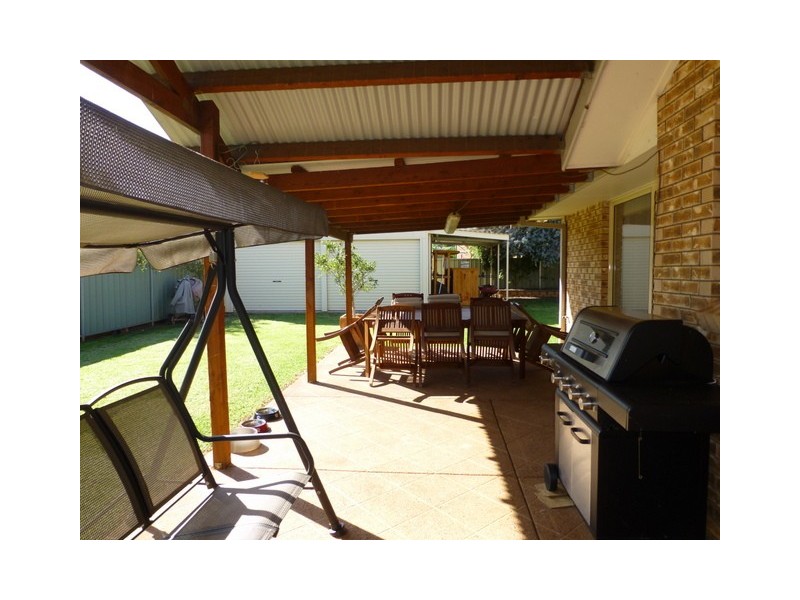 27 Paterson Street, Parkes NSW 2870
