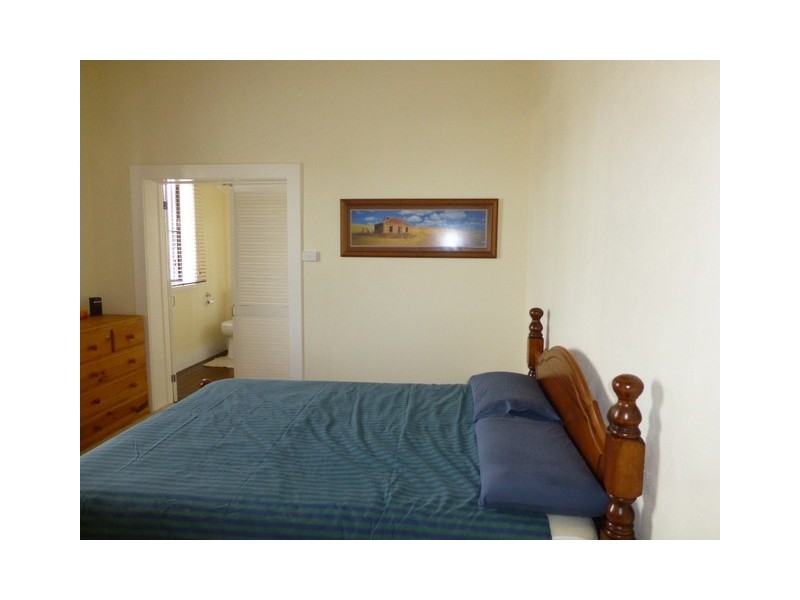2 Mill Street, Parkes NSW 2870