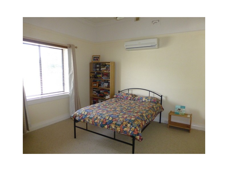 2 Mill Street, Parkes NSW 2870